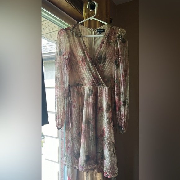 DRESS - Picture 1 of 2